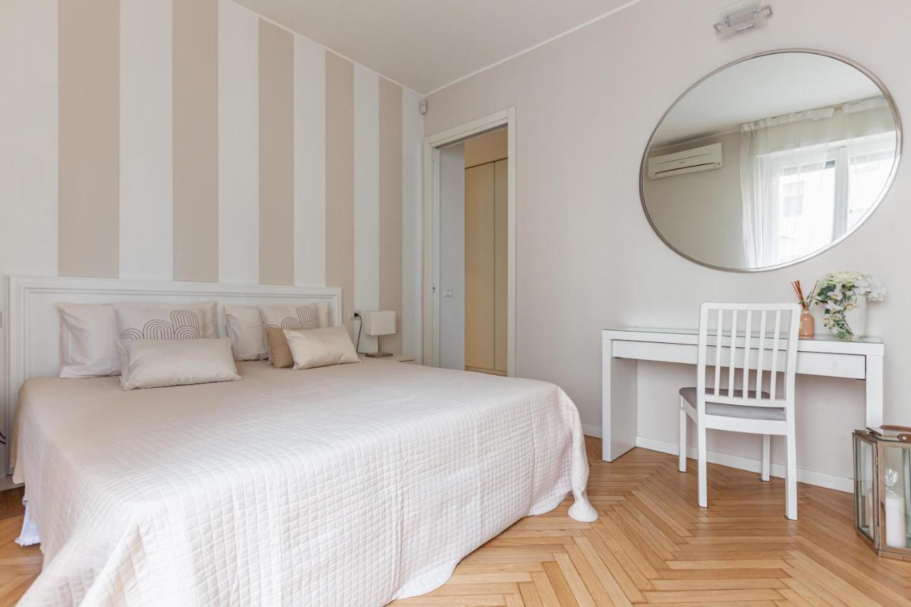Bright Apt In Milano Citta Studi - 2 Balconies Exterior foto